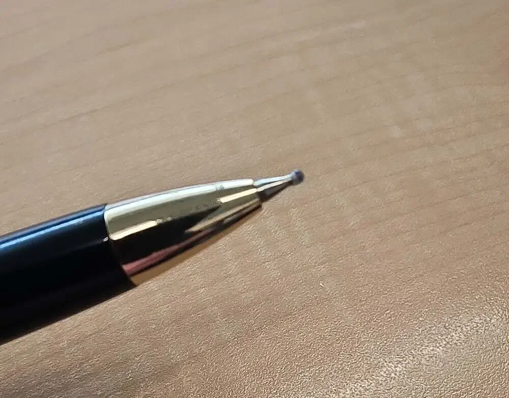 FRENCH CROWN Glossy Jade Black Steel Pen(P007) : Amazon.in: Office Products